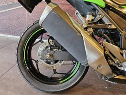 2017 Kawasaki Ninja 300 ABS (EX300B) Ninja Green