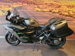 2020 Kawasaki Ninja H2 SX SE (ZX10002B) Ninja H2 Grey