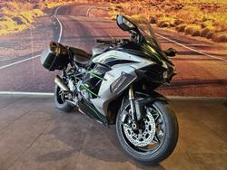 2020 Kawasaki Ninja H2 SX SE (ZX10002B) Ninja H2 Grey