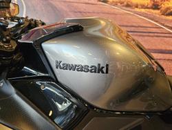 2020 Kawasaki Ninja H2 SX SE (ZX10002B) Ninja H2 Grey