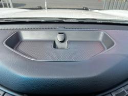 2015 Nissan Navara RX