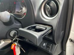 2015 Nissan Navara RX