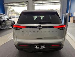 2023 Nissan Pathfinder Ti