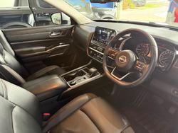 2023 Nissan Pathfinder Ti