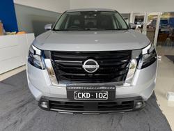 2023 Nissan Pathfinder Ti