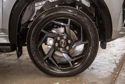 2025 Isuzu MU-X X-TERRAIN