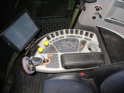 2017 New Holland Cr8.90 Yellow