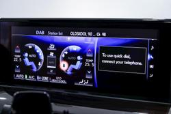 2017 Lexus LX 570 URJ201R 4X4 Dual Range White Pearl