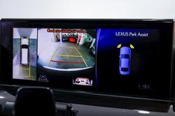 2017 Lexus LX 570 URJ201R 4X4 Dual Range White Pearl