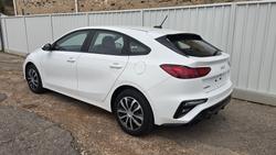2021 Kia
Cerato S