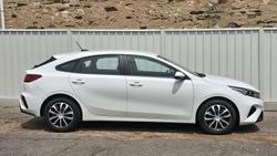 2021 Kia
Cerato S