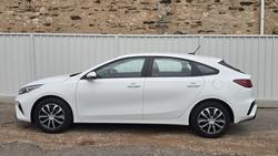 2021 Kia
Cerato S