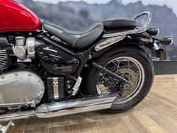 2018 Triumph SPEEDMASTER RED