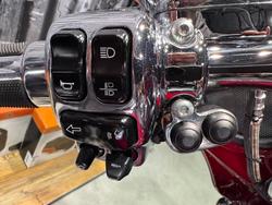 2016 Harley-davidson CVO STREET GLIDE Atomic Red with Candy Apple Flames (Red)