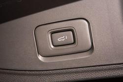 2025 Isuzu MU-X X-TERRAIN