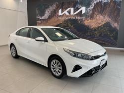 2023 Kia Cerato S