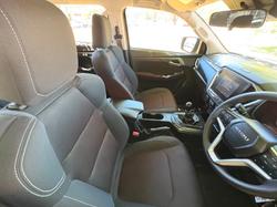 2021 Isuzu D-MAX LS-M