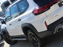 2025 LDV D90 Executive