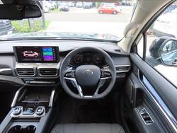 2025 LDV D90 Executive