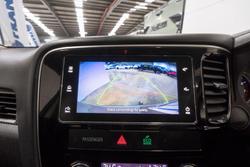 2016 Mitsubishi Outlander LS