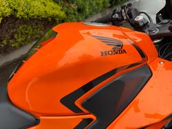 2016 Honda CBR300R S.E.