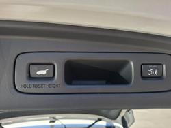 2024 Honda
                CR-V e:HEV RS