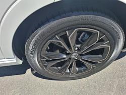 2024 Honda
                CR-V e:HEV RS