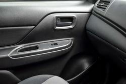 2022 Mitsubishi Triton GLX