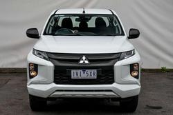 2022 Mitsubishi Triton GLX