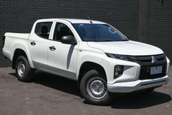 2022 Mitsubishi Triton GLX