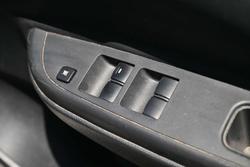 2022 Mitsubishi Triton GLX