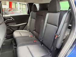 2023 Mitsubishi Outlander ES