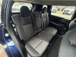 2023 Mitsubishi Outlander ES