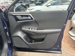 2023 Mitsubishi Outlander ES