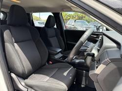 2023 Mitsubishi Outlander ES