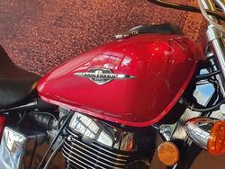 2015 Suzuki Boulevard S40 (LS650) Boulevard Red