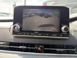 2023 Mitsubishi Outlander ES