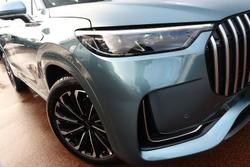 2025 Jaecoo J8 Track