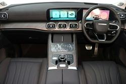 2025 Jaecoo J8 Track