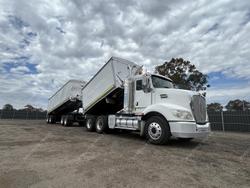 2019 Kenworth T409 White