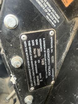 2019 Kenworth T409 White