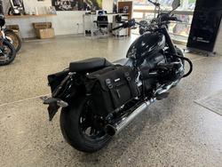 2023 BMW Motorrad R 18 HIGHLINE BLACK STORM METALLIC 2