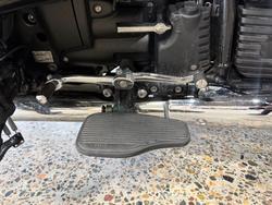 2023 BMW Motorrad R 18 HIGHLINE BLACK STORM METALLIC 2