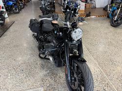 2023 BMW Motorrad R 18 HIGHLINE BLACK STORM METALLIC 2