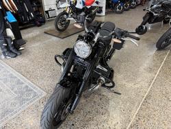 2023 BMW Motorrad R 18 HIGHLINE BLACK STORM METALLIC 2