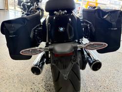 2023 BMW Motorrad R 18 HIGHLINE BLACK STORM METALLIC 2