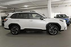 2025 Subaru Forester Hybrid S6 MY26 AWD Crystal White