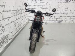 2025 Triumph Bonneville Bobber Bobber Orange