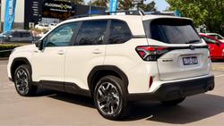 2025 Subaru Forester Hybrid S6 MY26 AWD Crystal White