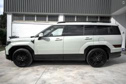 2025 Hyundai
Santa Fe Hybrid Calligraphy